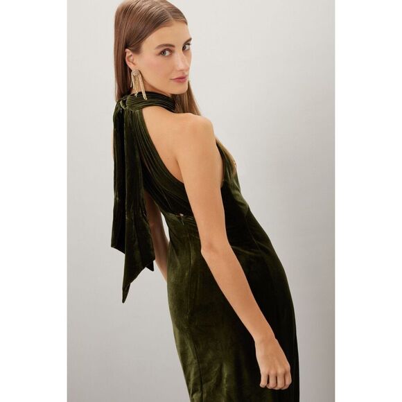 leena for Mac Duggal  Velvet Slip Gow ♥️ - Picture 5 of 10